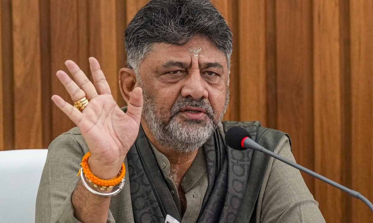 ಅಸಂಘಟಿತ ಪುರೋಹಿತರು ಮತ್ತು ಅಡುಗೆ ಕಾರ್ಮಿಕರಿಗೆ ಪ್ರತ್ಯೇಕ ಕಲ್ಯಾಣ ಮಂಡಳಿ ರಚಿಸಲು ಡಿ.ಕೆ. ಶಿವಕುಮಾರ್ ಅವರಿಗೆ ಮನವಿ
